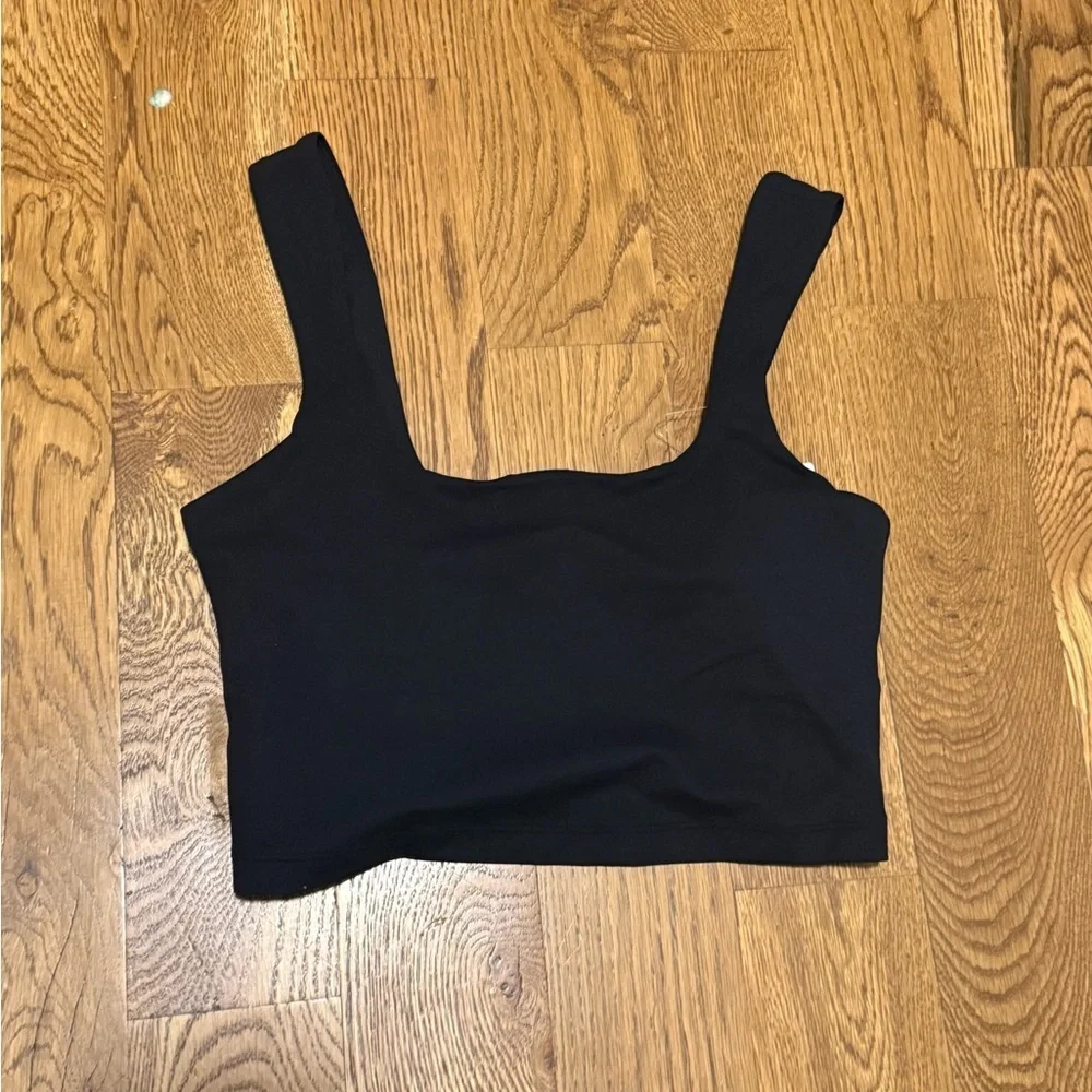 Athleta transcend square neck crop bra